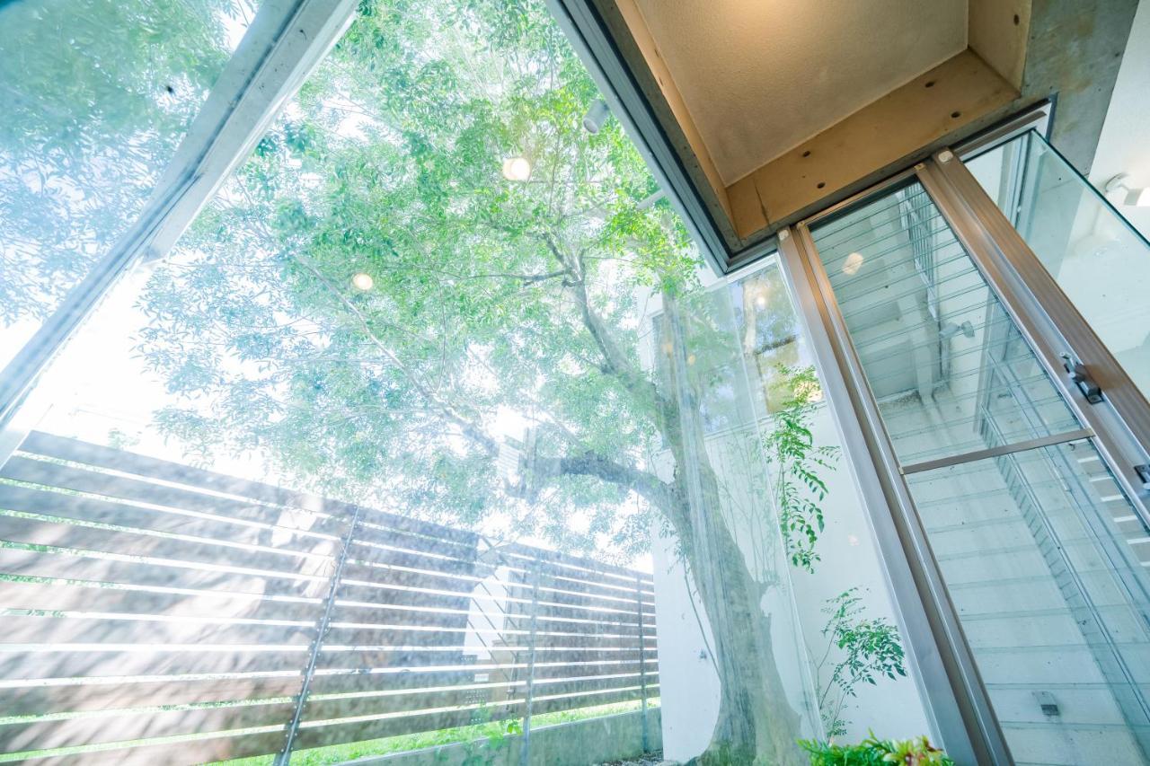 EM Tree House Uruma Exterior foto